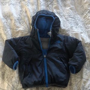 Reversible North Face winter coat size 2T EUC